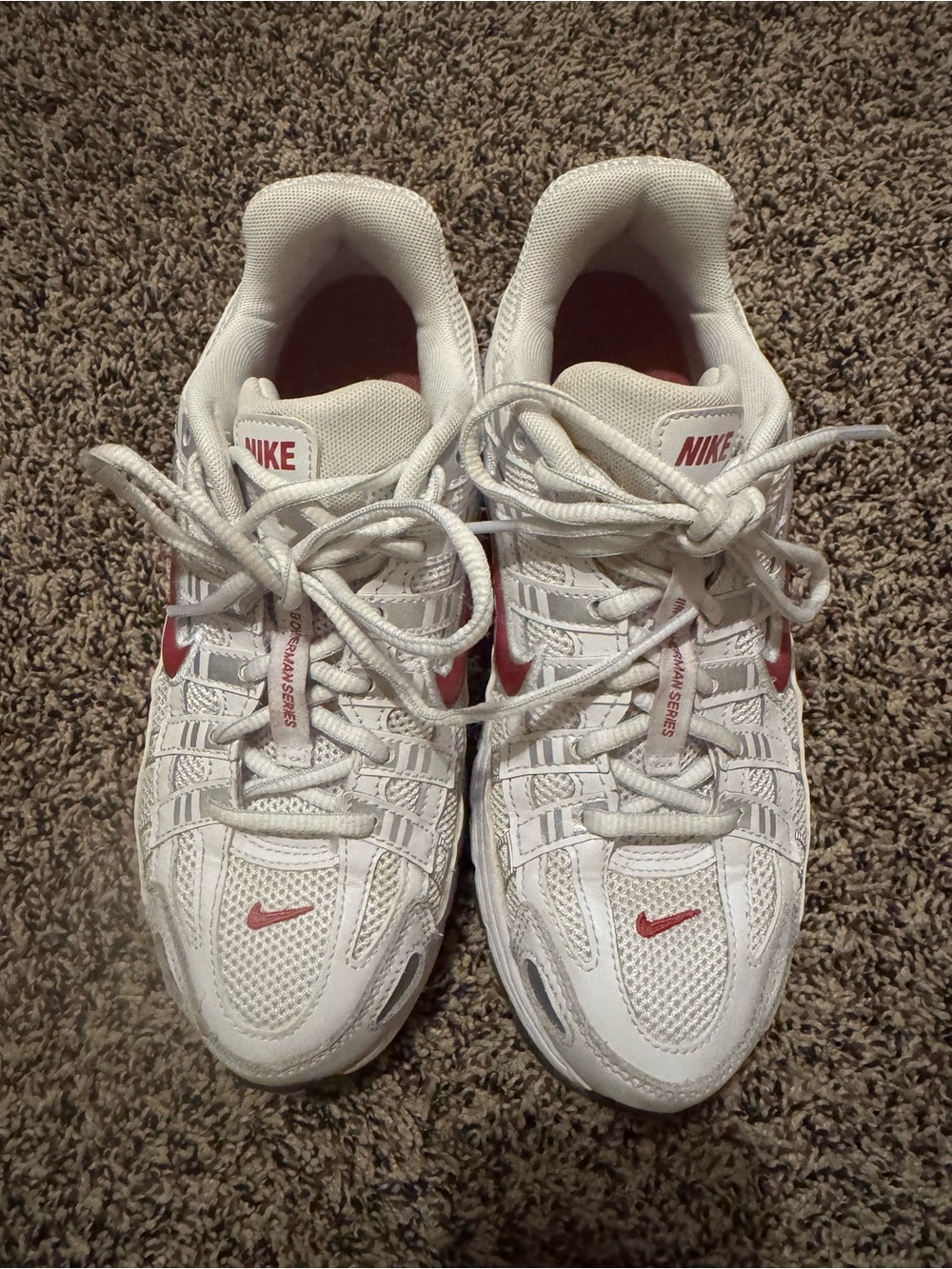 Nike 6y White Sneakers with pink Accents